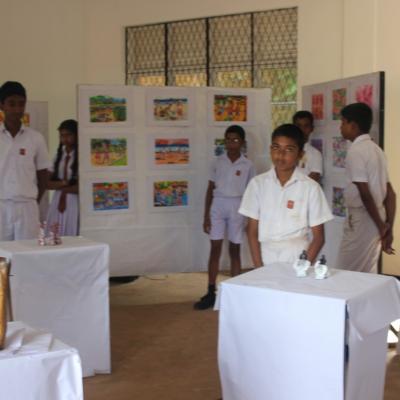 ජායාරූප සහ චිත්‍ර ප්‍රදර්ශනය