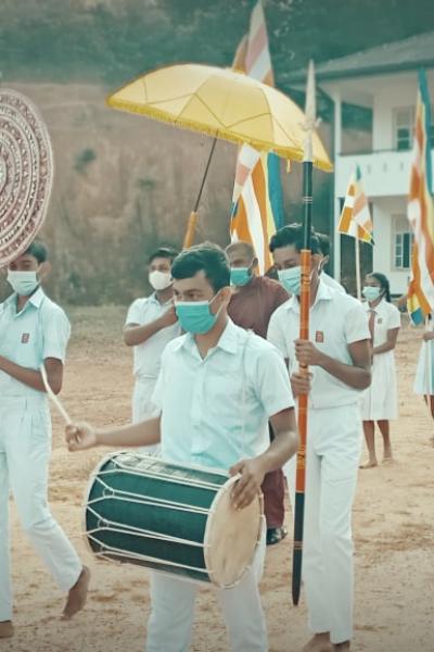 Photo 6098179890860896983 Y